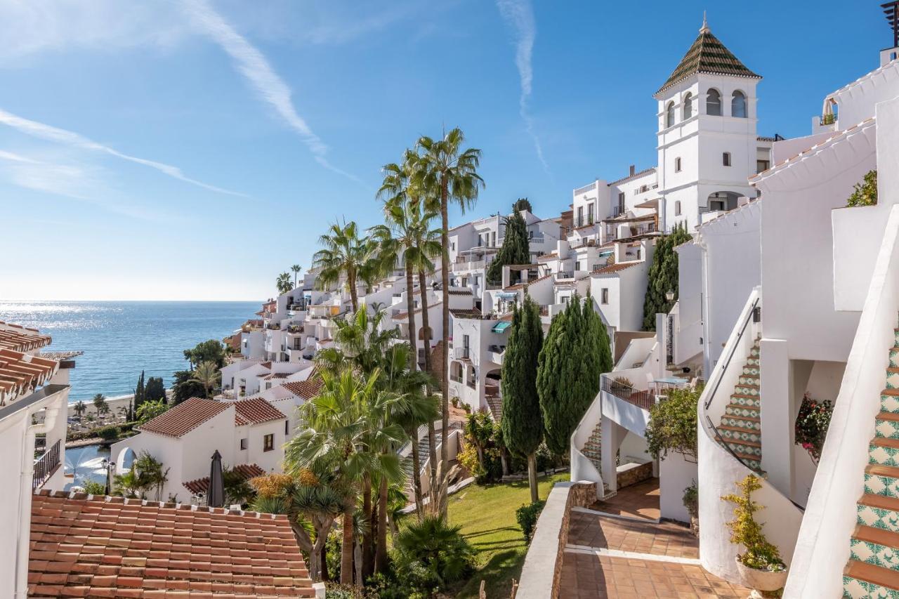 Capistrano Playa 111 Apartment Nerja Bagian luar foto
